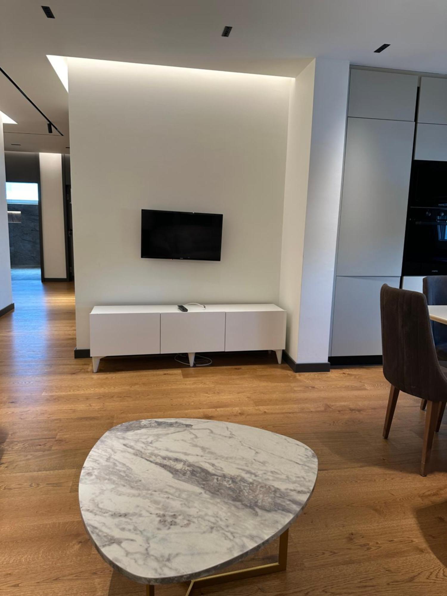 Skyline Exclusive Apartment Peje Luaran gambar